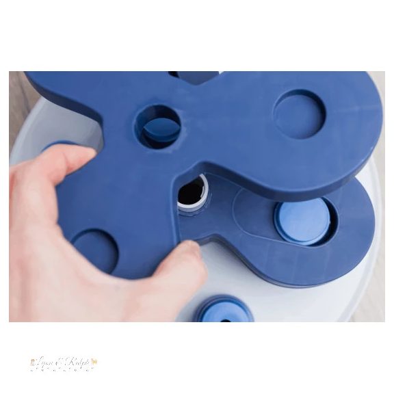 Trixie Játék Dog Activity Virágtorony 30x13cm